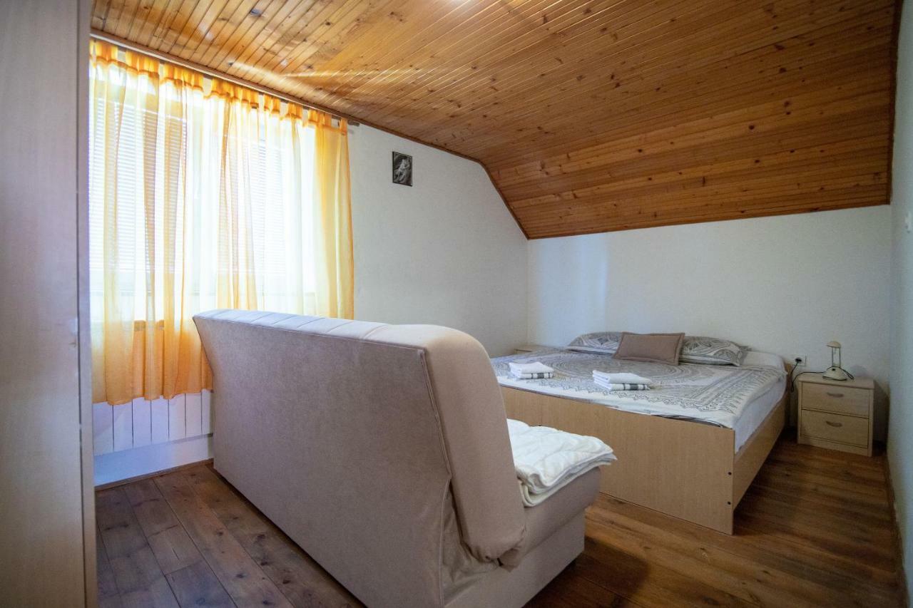 הוילה סמולג'אנאק House Marijana מראה חיצוני תמונה